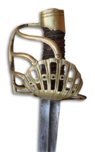 Sable-espada de oficial francés modelo 1784 con Garde de Bataille. Foto: Colección particular