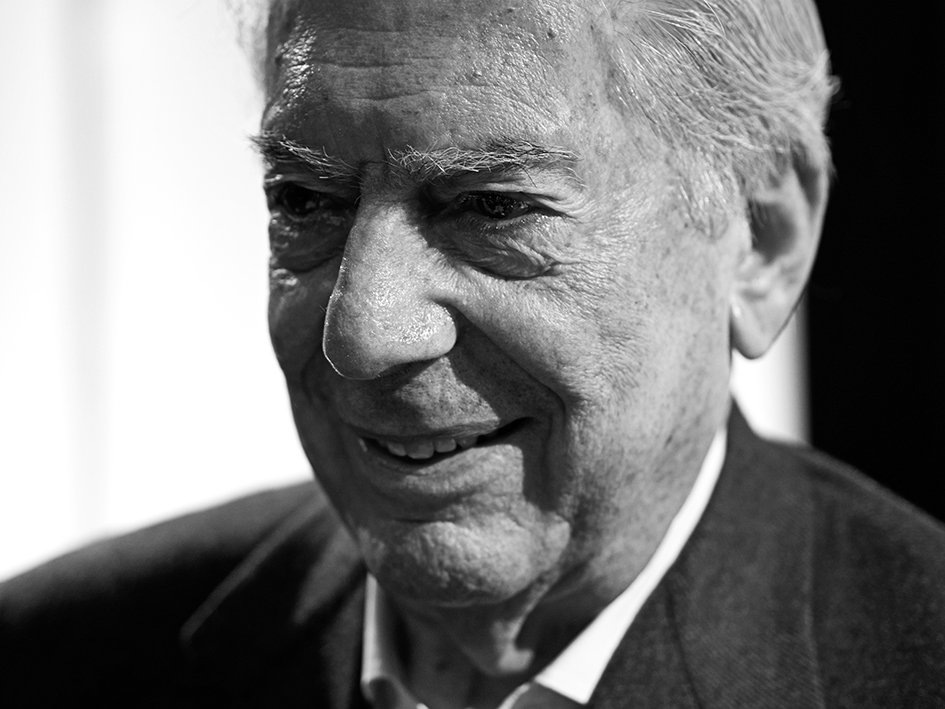 Mario Vargas Llosa ganador de la IX edición del Premio Francisco Umbral