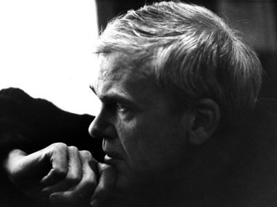 Un encuentro con Milan Kundera en 1982: “El totalitarismo estimula el erotismo”