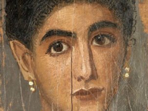 Retrato de mujer (160-180 d.C.), probablemente de Tebas (Egipto). Retrato de mujer (c. 160-180 d.C.), probablemente de Tebas (Egipto). Madera de tilo pintada a la encáustica. Foto: Museo del Louvre