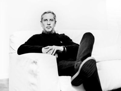 Guillermo Martínez: “La literatura es una actividad que lo absorbe todo”