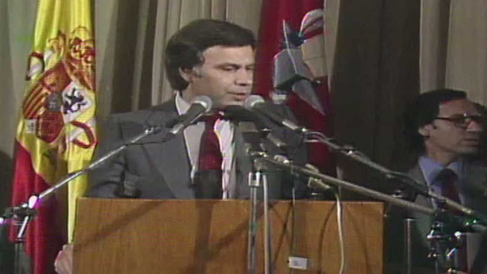 Felipe González gana las elecciones de 1982