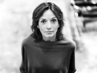 Paloma Bravo: «Escribir ayuda a poner nombres a las cosas, pero no cura»