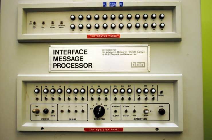 Primera conexión de ARPANET, el prólogo a Internet