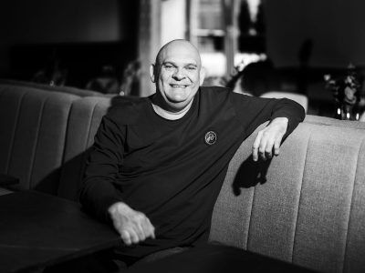 Comandante Lara: “Tengo en un pedestal a Lovecraft y a Edgar Allan Poe”