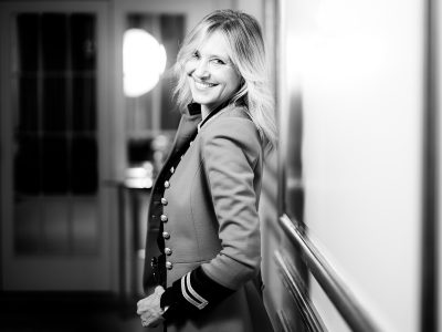 Marta Robles: «Las mujeres estamos más acostumbradas a querer»