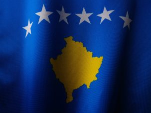 Serbia se retira de Kosovo