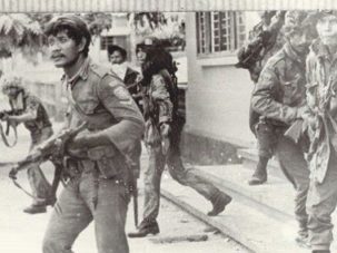 Indonesia invade Timor Oriental