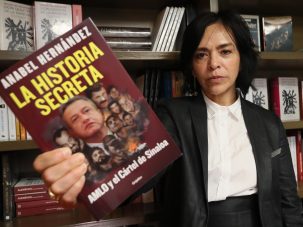 Anabel Hernández: «El poder no comprende que los periodistas no estamos para aplaudirlo»