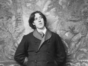 Oscar Wilde es condenado a dos años de trabajos forzados