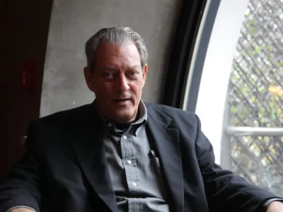 Muere Paul Auster