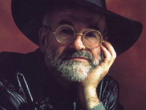 Las historias perdidas, libro póstumo de Terry Pratchett, el maestro en mezclar humor y fantasía
