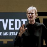 Siri Hustvedt reivindica a un Paul Auster sin etiquetas en un homenaje en Madrid