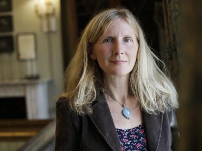 Samantha Harvey, ganadora del Booker: “Enviar a una mujer a la Luna no es progreso”