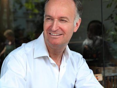 Andrew O’Hagan: “El Brexit ha sido el mayor daño autoinfligido en la historia moderna británica”