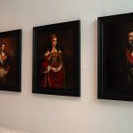 El taller de Ferrer-Dalmau pinta a los veintidós reyes que ha tenido España