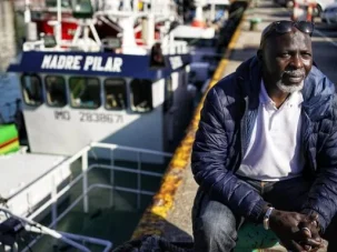 Negros en la costa