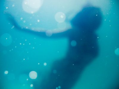 Sirenas y tritones