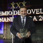 Sergio Vila-Sanjuán gana el Premio Fernando Lara con la novela “Misterio en el barrio gótico”