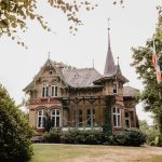 Margaret mastica chicle