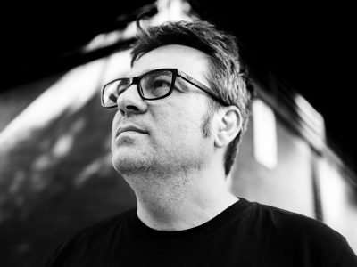 Raúl Quinto: “La ficción inducida se ha comido a la realidad”