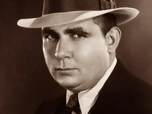 Robert E. Howard pone fin a sus días