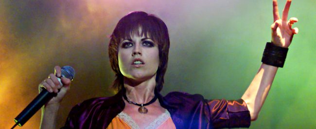 Dolores O’Riordan en la gloria de Dios