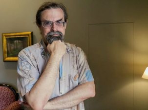 2025, el año de la explosión en España del británico Adrian Tchaikovsky