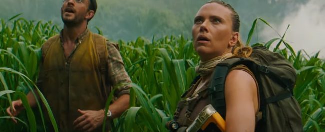 Jurassic World: El renacer devuelve cierta pureza a una saga agotada