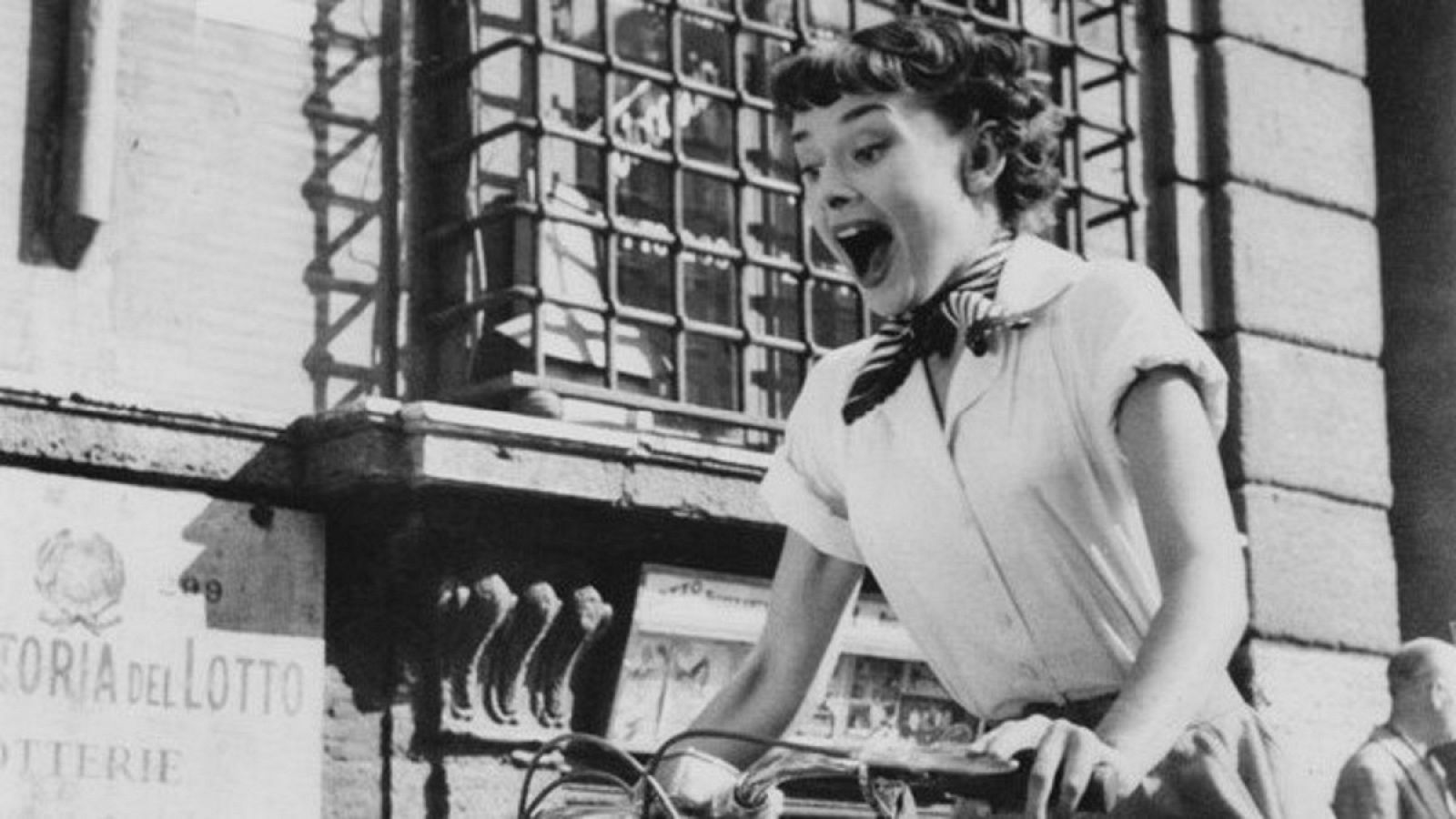 Audrey Heburn ganadora de un Oscar por Vacaciones en Roma