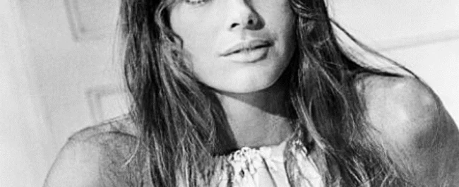 Katharine Ross, atrapada en un viaje en el tiempo