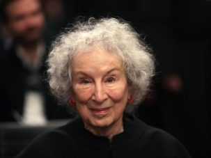 Atwood, Barnes, Patti Smith, Eslava Galán y Beard, la no ficción de este otoño