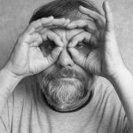 Los ensayos también son para el verano: ocho propuestas para la reflexión