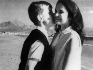 Del rosa… al amarillo, el deslumbrante debut de Manuel Summers