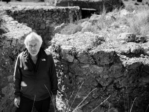 Julio Llamazares: “La Guerra Civil sigue presente”