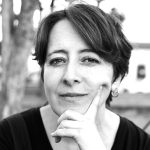 8 poemas de Vania Vargas