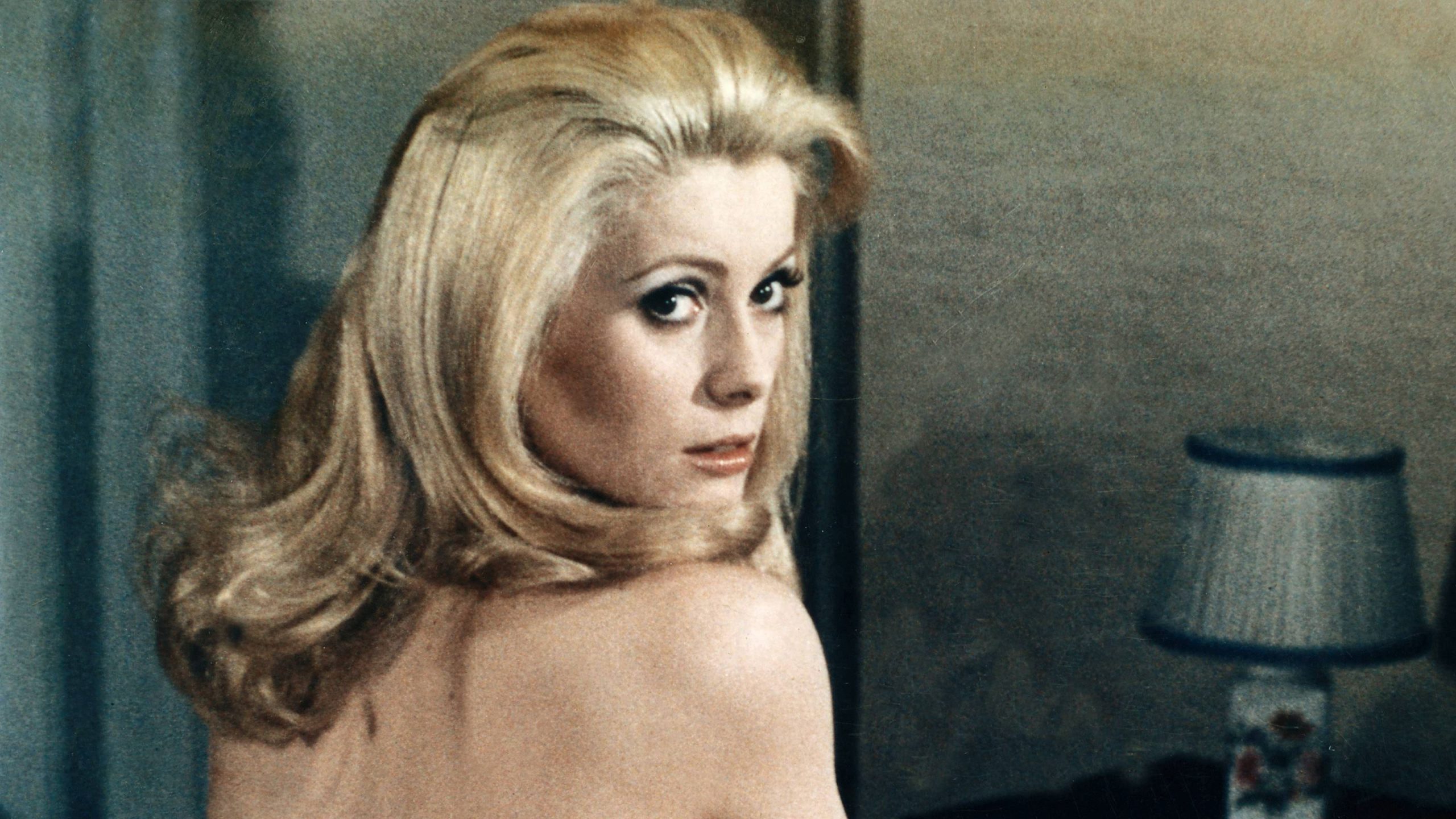 Catherine Deneuve, elegancia y rebeldía a partes iguales