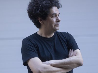 Juan Pablo Villalobos: “Cuando miramos el fútbol en términos literarios, algo se resiste”