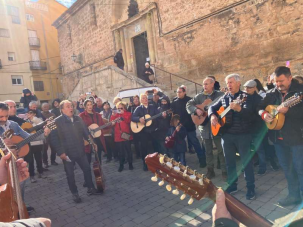 Las albadas: literatura en voz alta