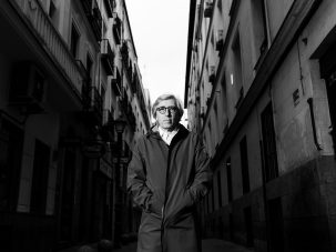 David Trueba: “En España seguimos viendo a los artistas como gente que vive del cuento”