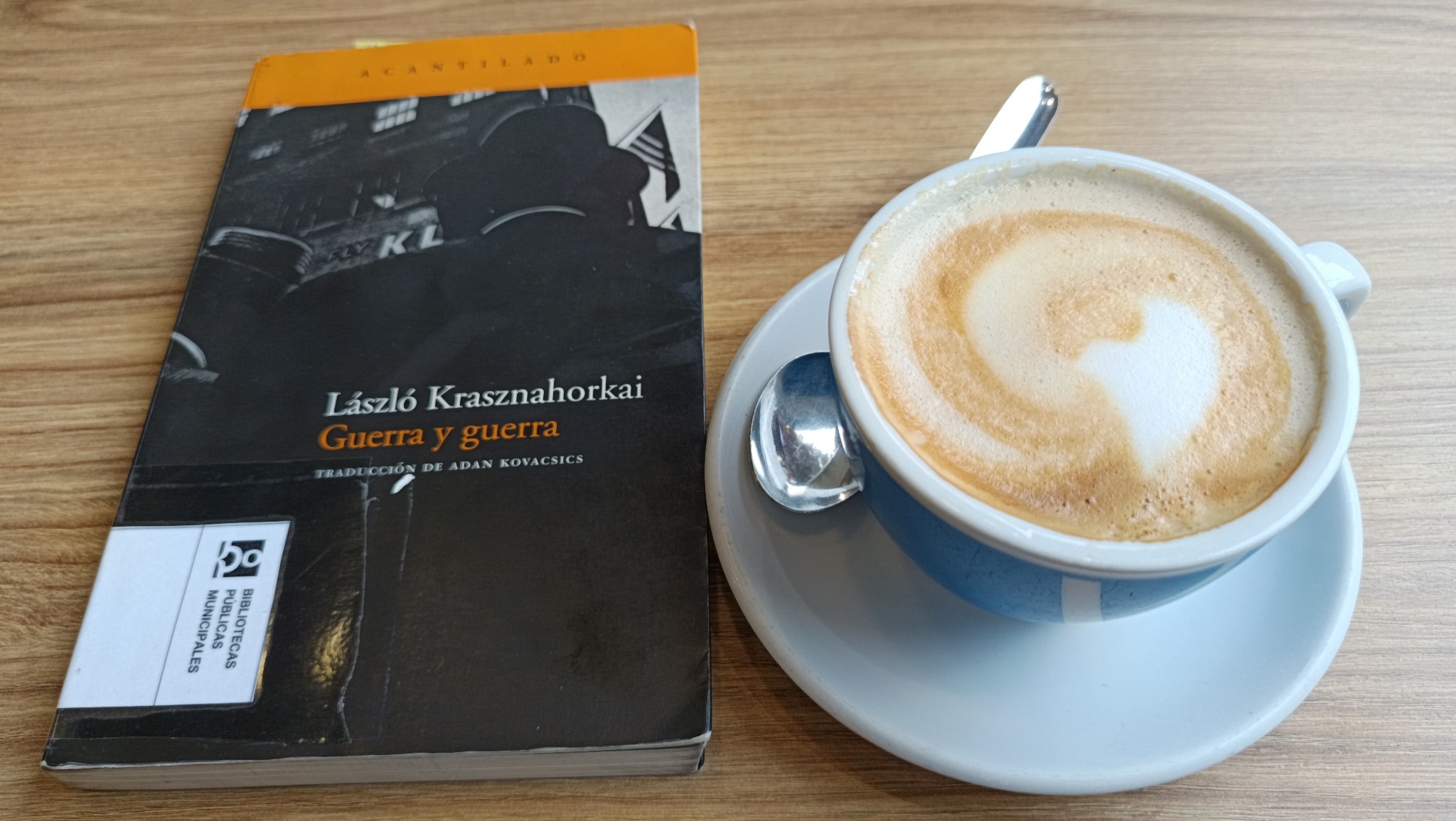 Guerra y guerra, de László Krasznahorkai