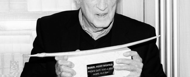 Así fue la entrega del premio Café Varela a Manuel Vicent