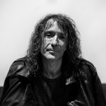 Robe Iniesta: volar, volar