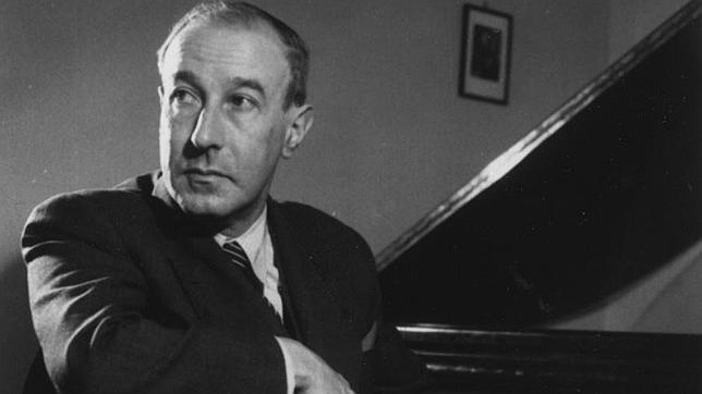 Con Gerardo en el Café Gijón, por José García Nieto