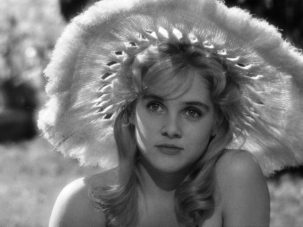 No me llames Lolita, llámame Lola