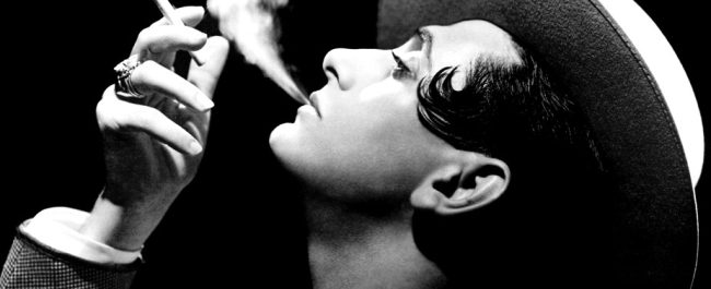 Por marica y por rojo: las dos cruces de Miguel de Molina