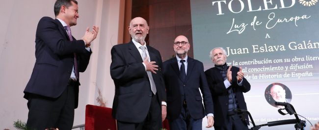 Juan Eslava Galán, premio “Toledo Luz de Europa”