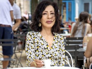 Yasmina Reza: “Es inútil preguntarse por el origen de la violencia”