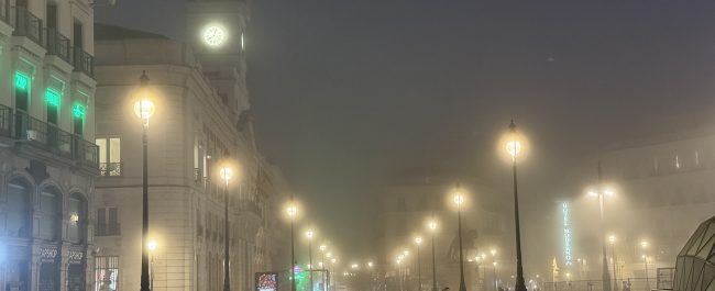 Al pasar por la Puerta del Sol