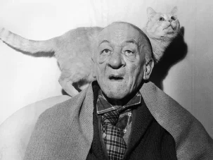 Blaise Cendrars va al encuentro de su brazo